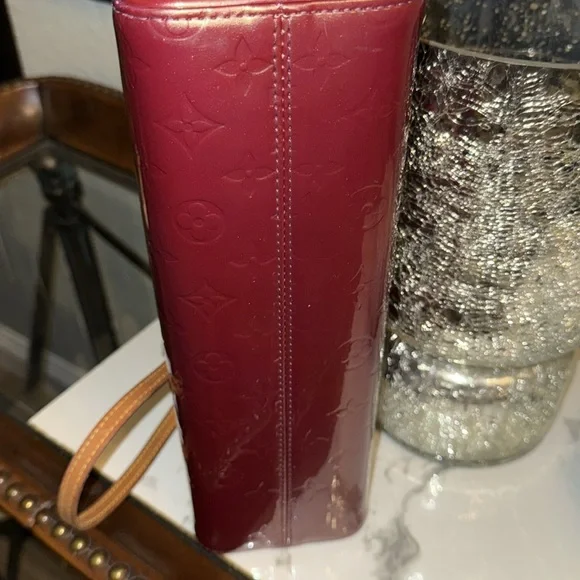 💯AUTHENTIC LOUIS VUITTON ROXBURY AMARANTE VERNIS DRIVE 2WAY SHOULDER BAG/CLUTCH - Picture 14 of 16